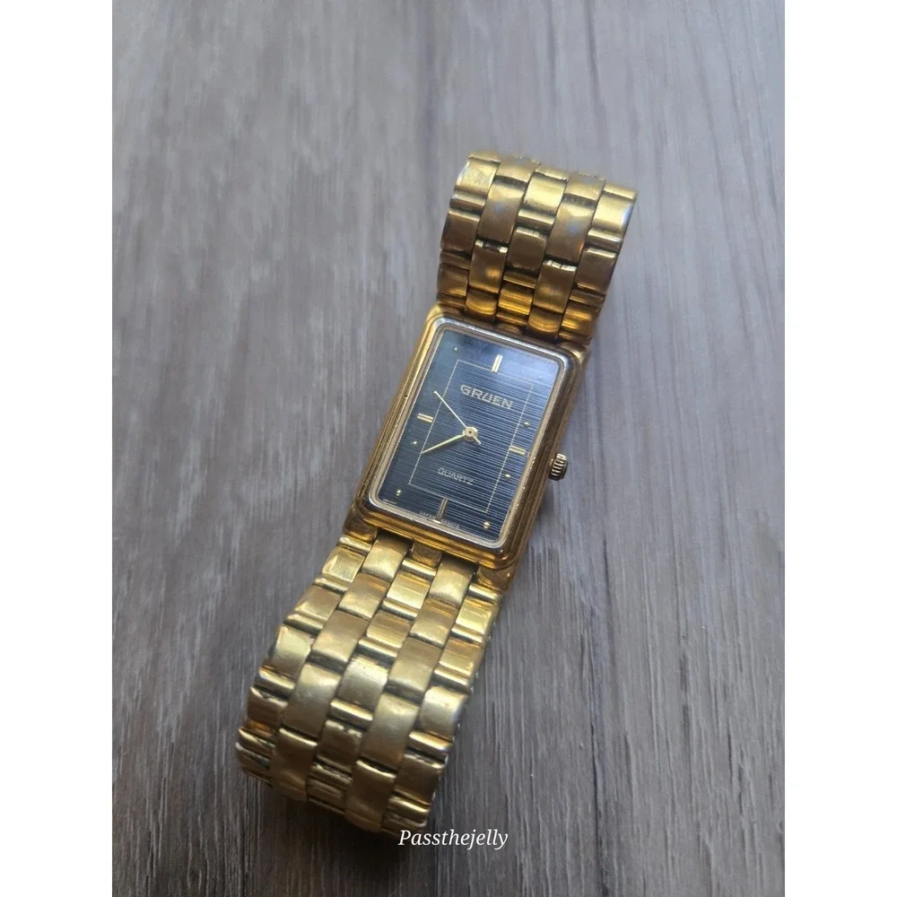 Vtg Gruen Watch Mens Tank Gold Tone Black Dial Retro Old Money